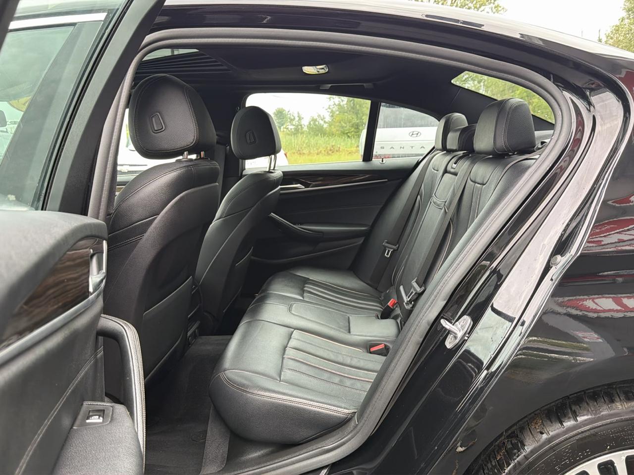 BMW 5 Series 530i xDrive Sedan 2019