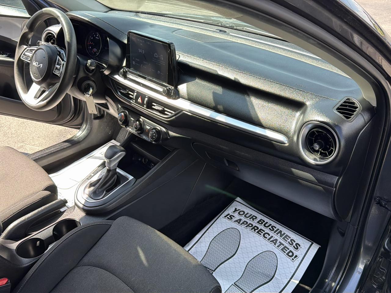 Kia Forte LXS IVT 2023