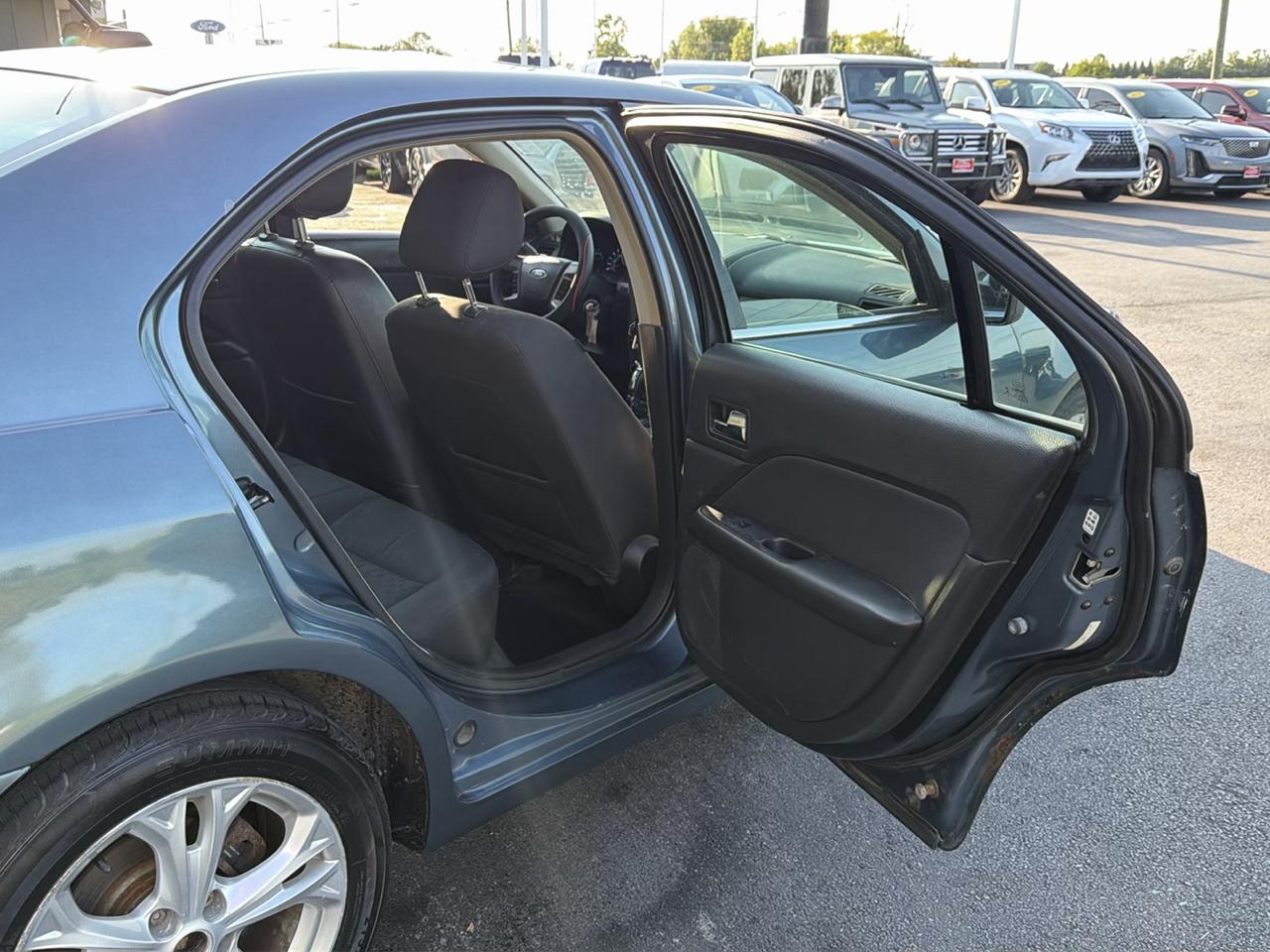 Ford Fusion 4dr Sdn SE FWD 2012