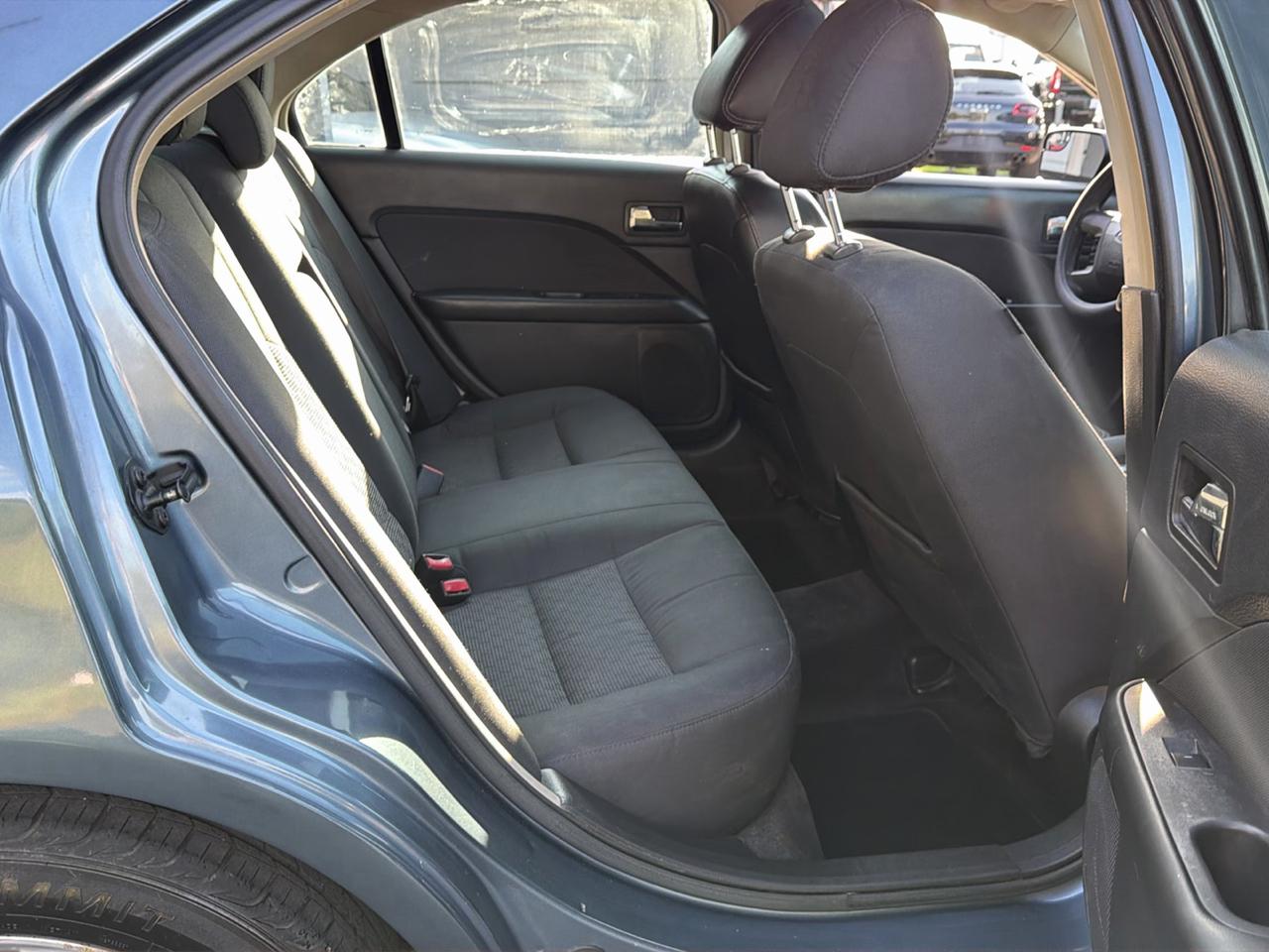Ford Fusion 4dr Sdn SE FWD 2012