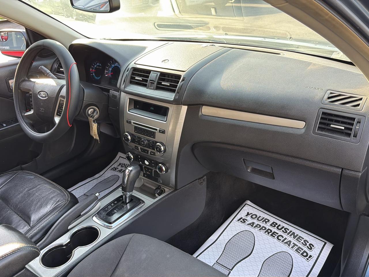 Ford Fusion 4dr Sdn SE FWD 2012