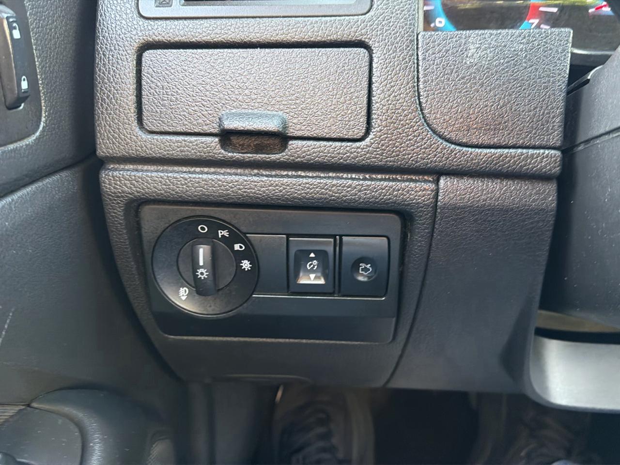 Ford Fusion 4dr Sdn SE FWD 2012