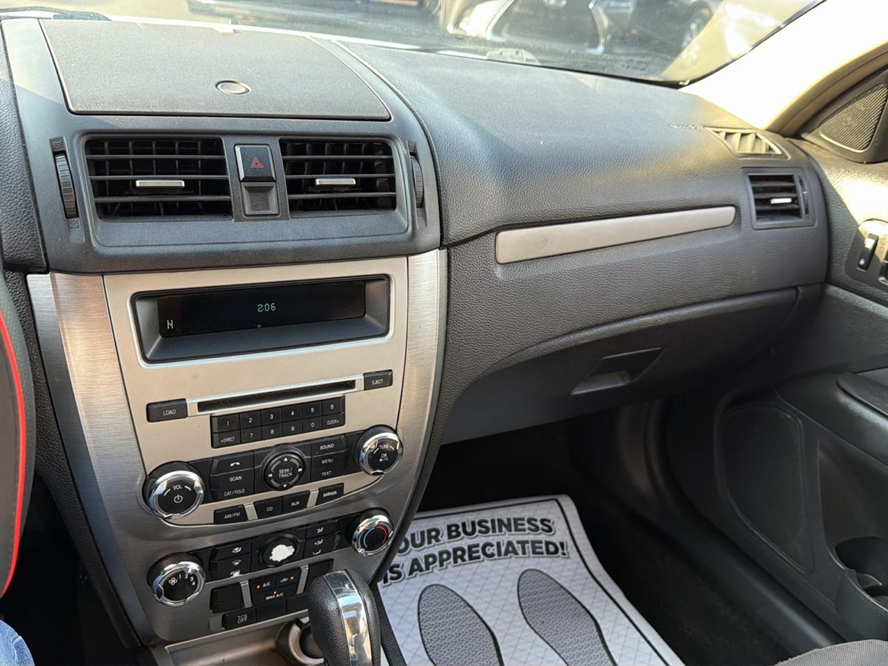 Ford Fusion 4dr Sdn SE FWD 2012