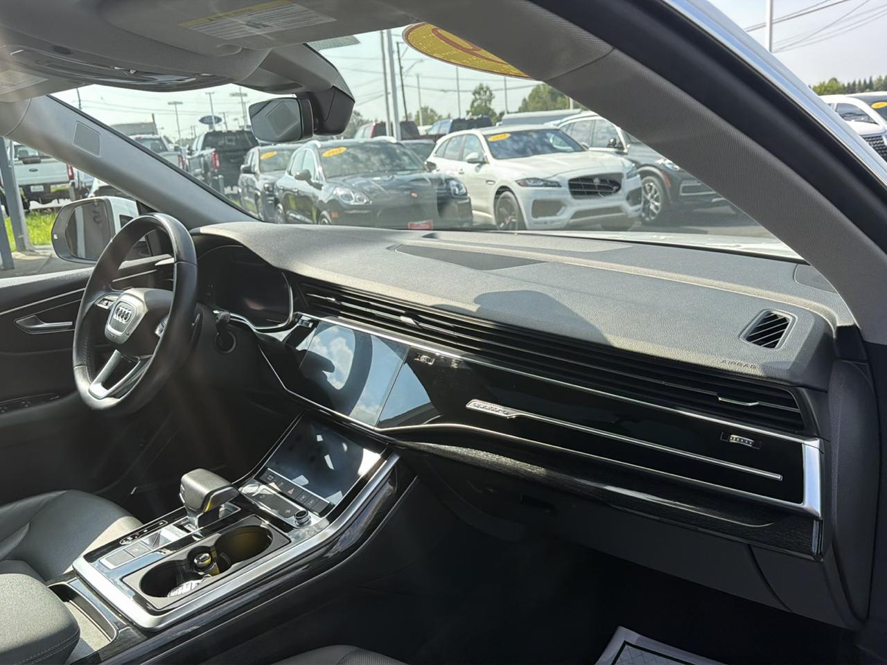 Audi Q8 Premium Plus 55 TFSI quattro 2019