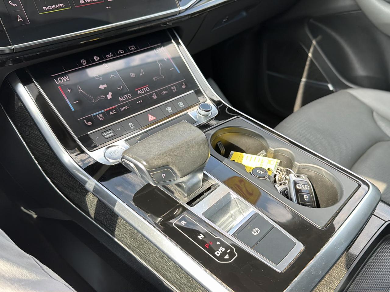 Audi Q8 Premium Plus 55 TFSI quattro 2019