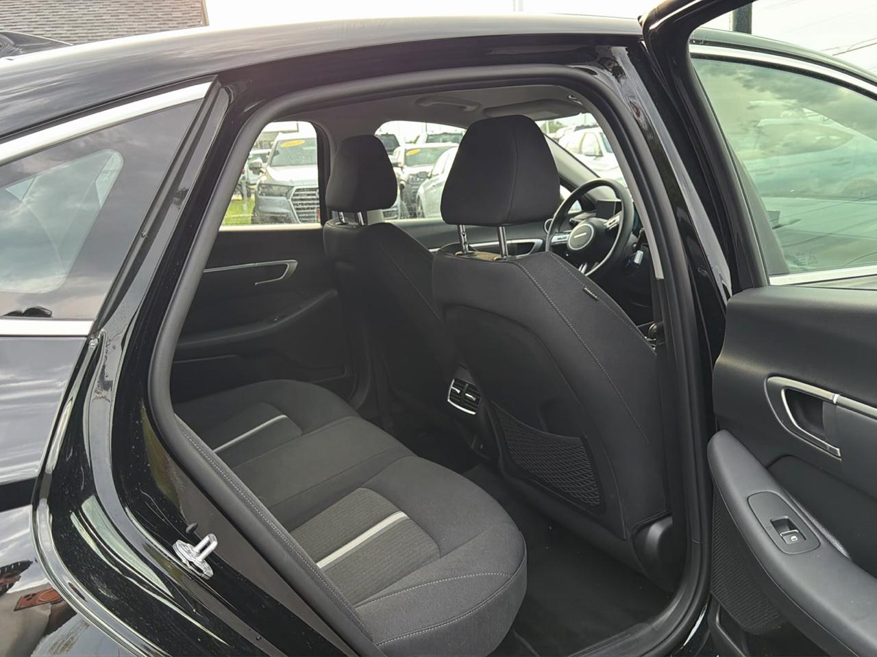 Hyundai Sonata Hybrid Blue FWD 2026