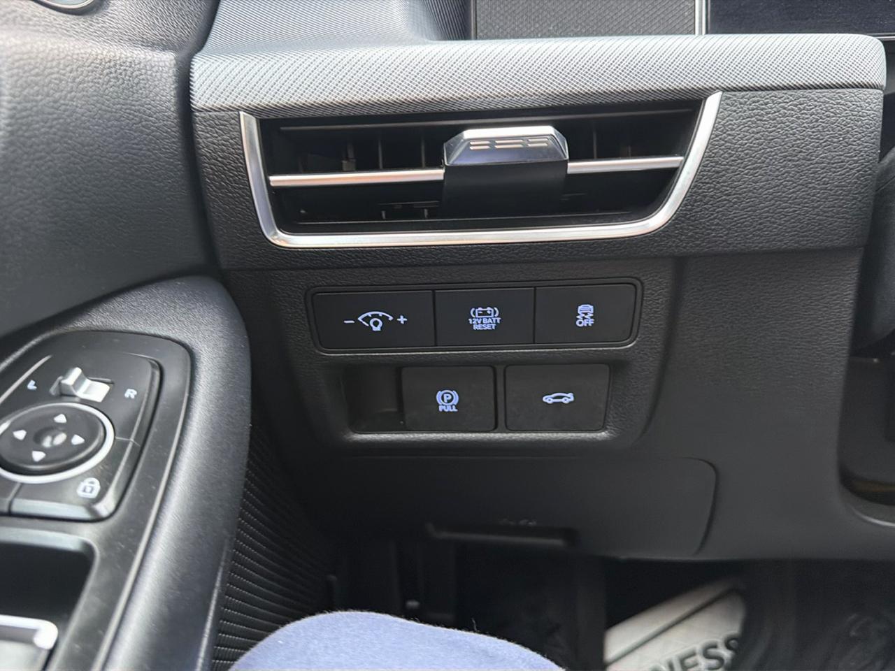 Hyundai Sonata Hybrid Blue FWD 2026