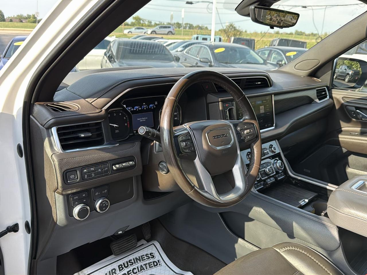 GMC Yukon XL 4WD 4dr Denali 2021