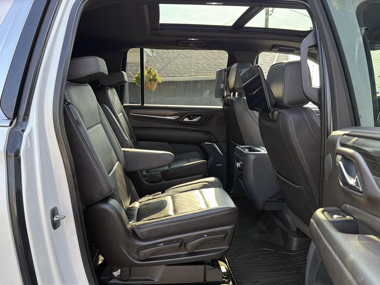 GMC Yukon XL 4WD 4dr Denali 2021