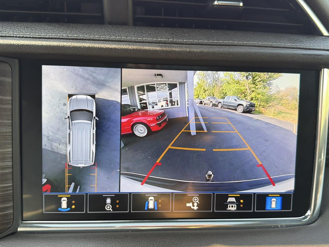 GMC Yukon XL 4WD 4dr Denali 2021