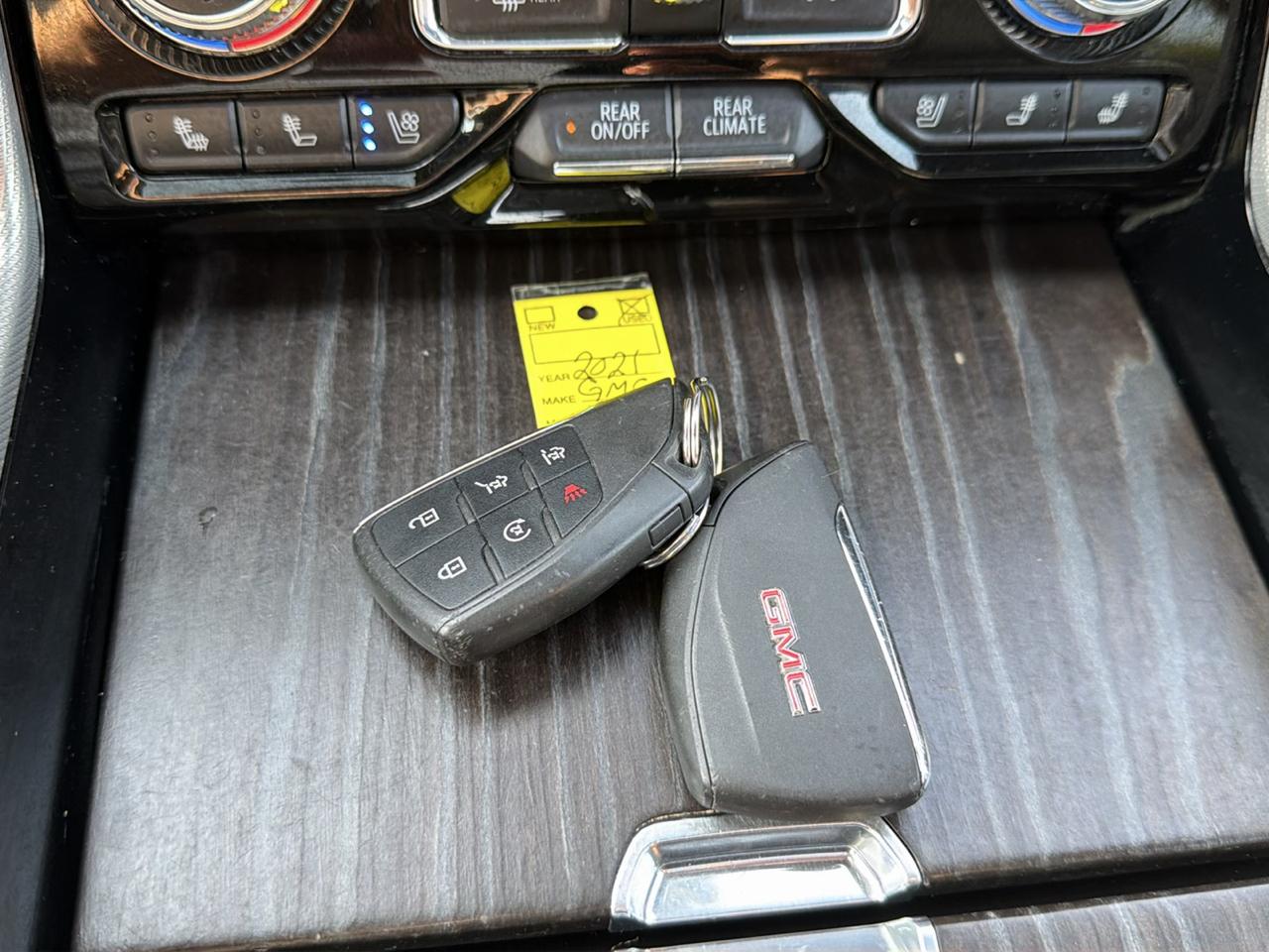 GMC Yukon XL 4WD 4dr Denali 2021