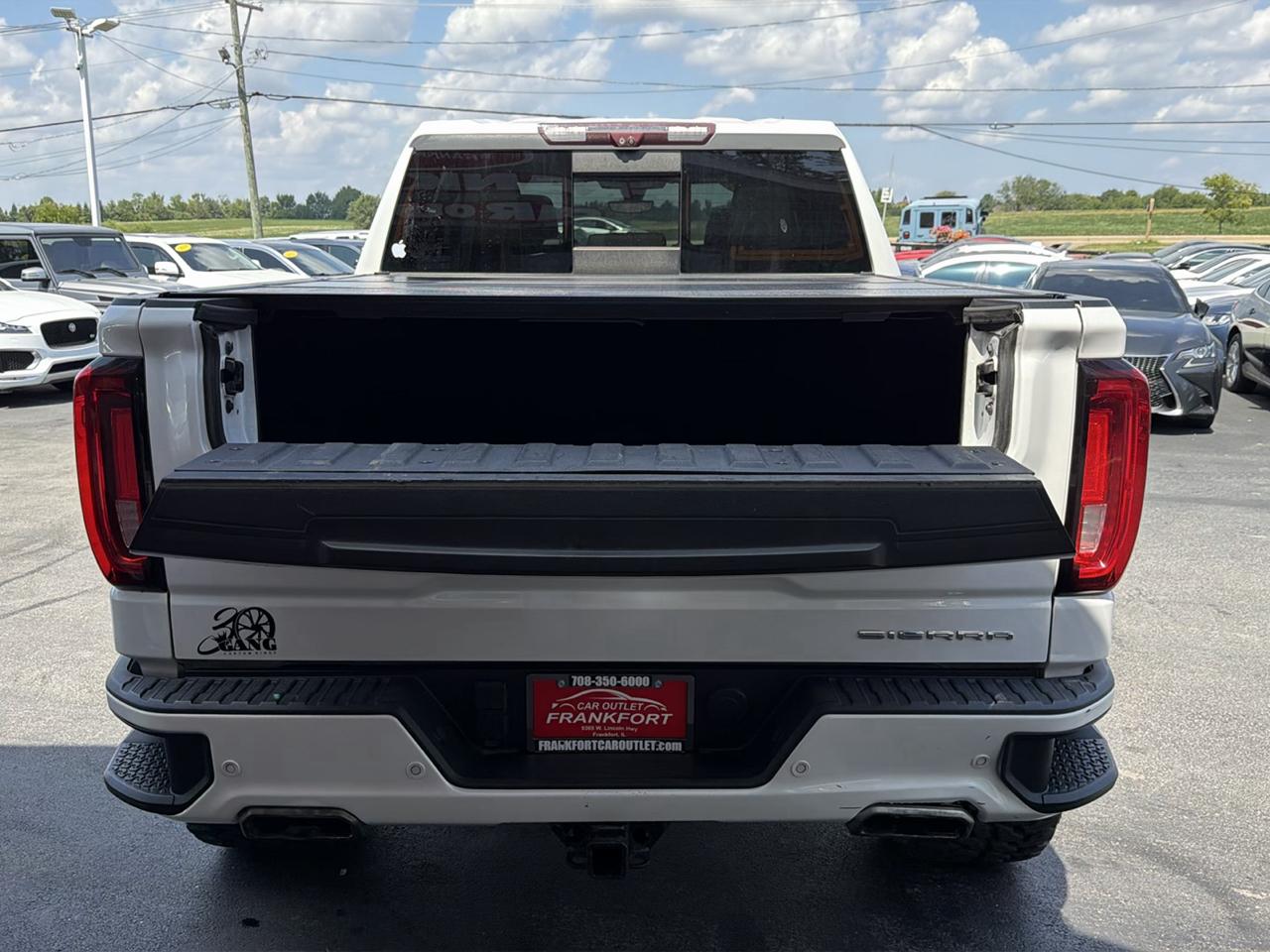 GMC Sierra 1500 4WD Crew Cab 147" Denali 2020