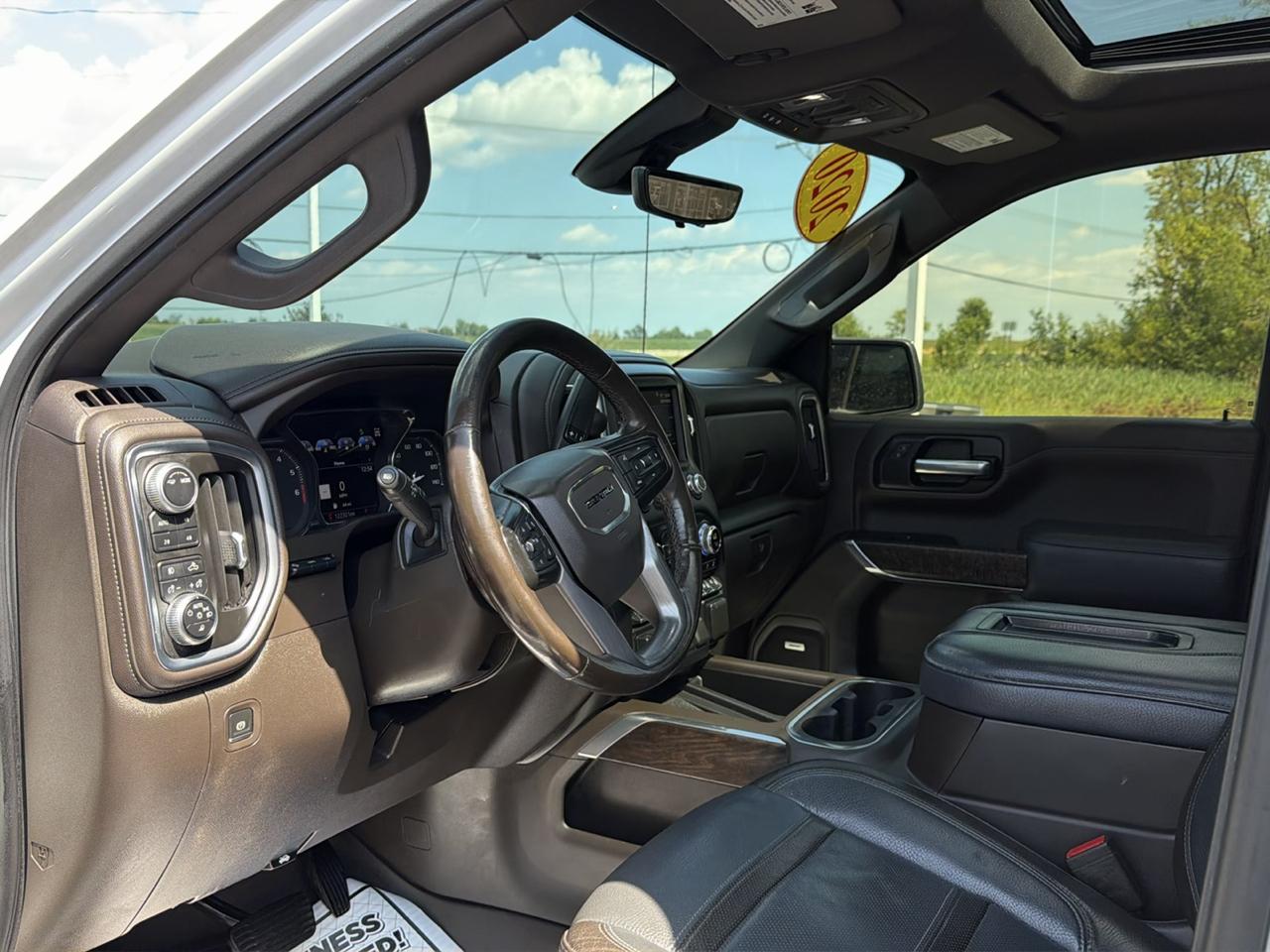 GMC Sierra 1500 4WD Crew Cab 147" Denali 2020