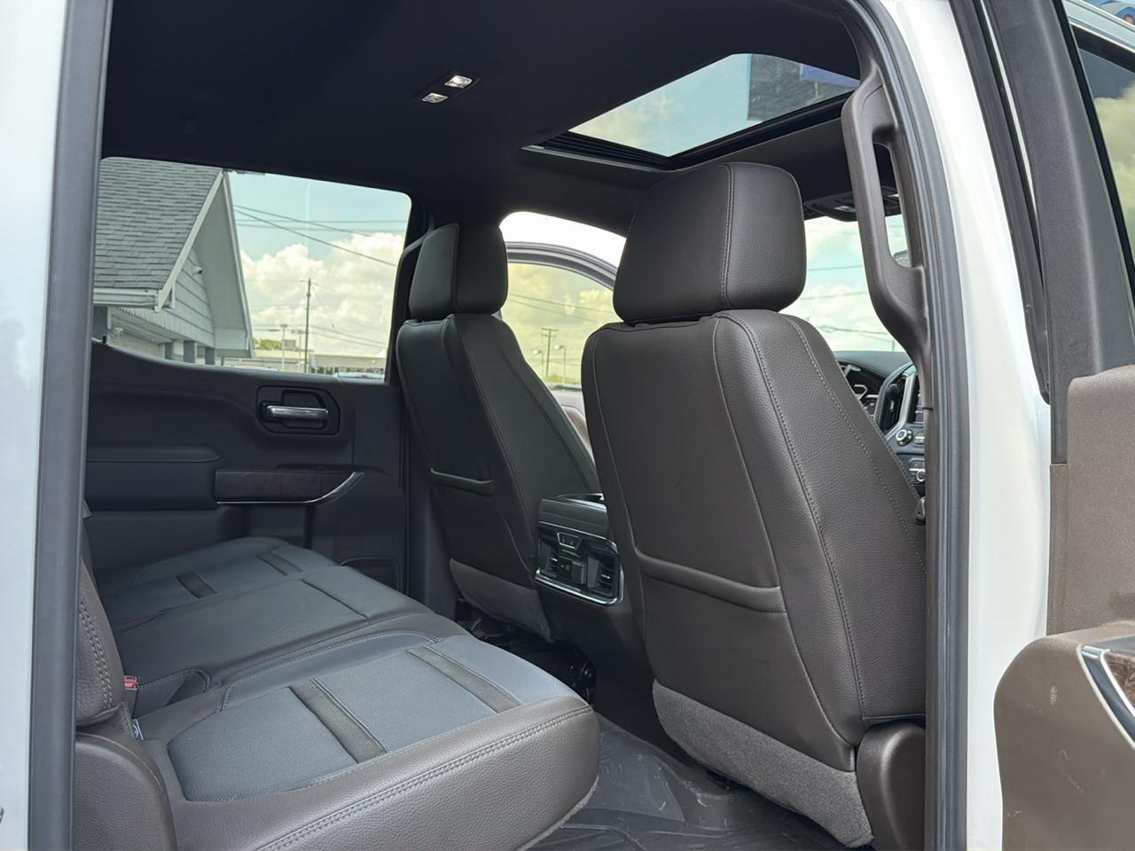 GMC Sierra 1500 4WD Crew Cab 147" Denali 2020