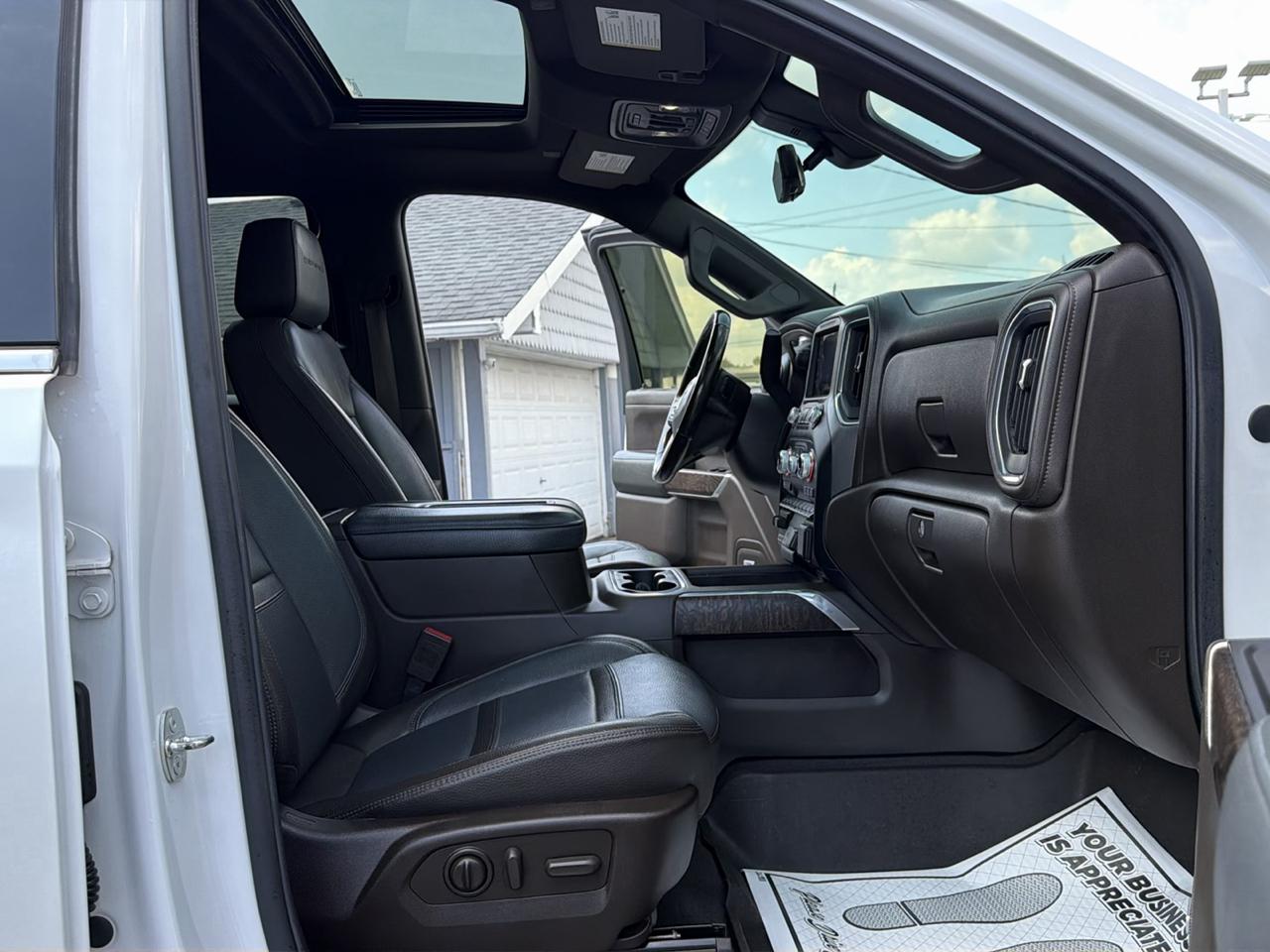 GMC Sierra 1500 4WD Crew Cab 147" Denali 2020