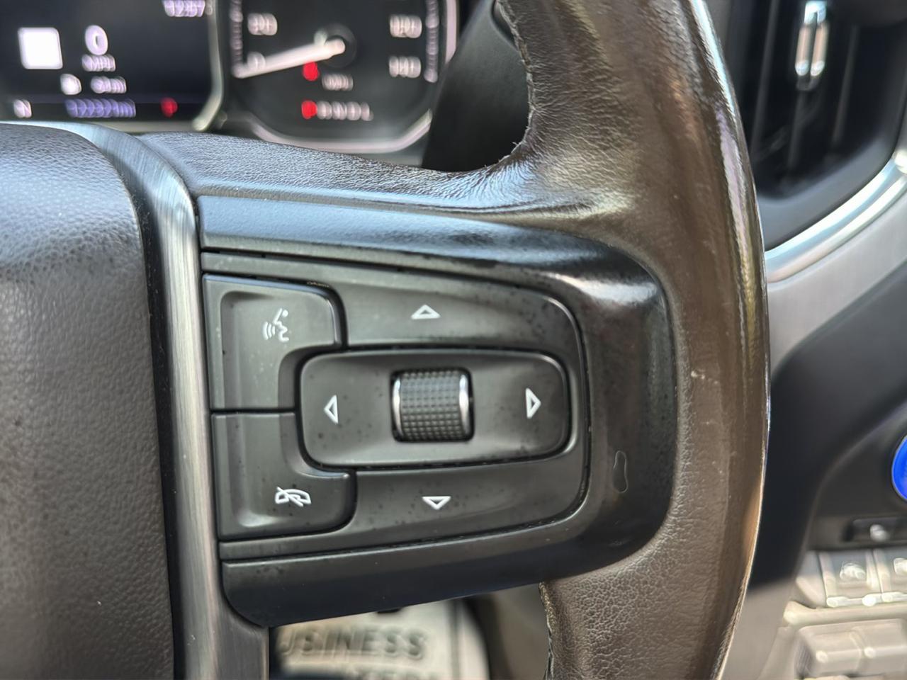 GMC Sierra 1500 4WD Crew Cab 147" Denali 2020