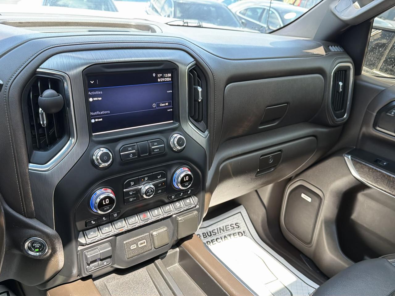 GMC Sierra 1500 4WD Crew Cab 147" Denali 2020