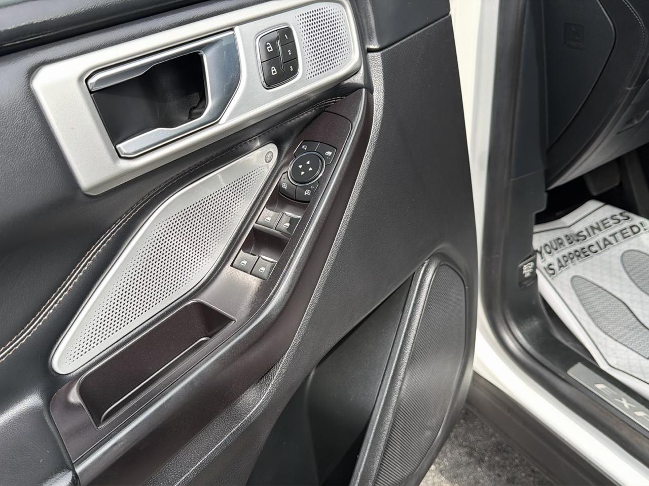Ford Explorer Platinum 4WD 2020