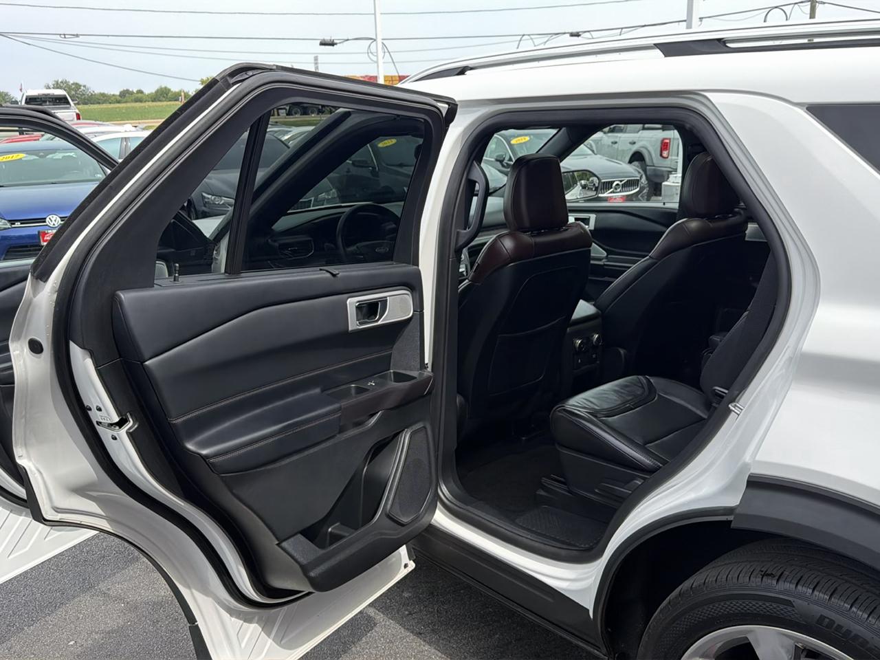 Ford Explorer Platinum 4WD 2020