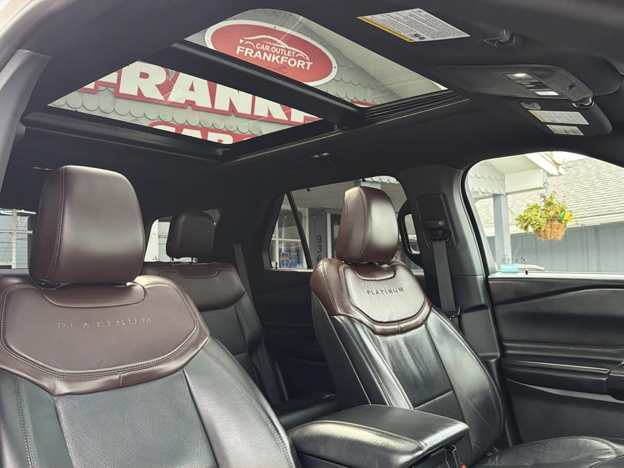 Ford Explorer Platinum 4WD 2020