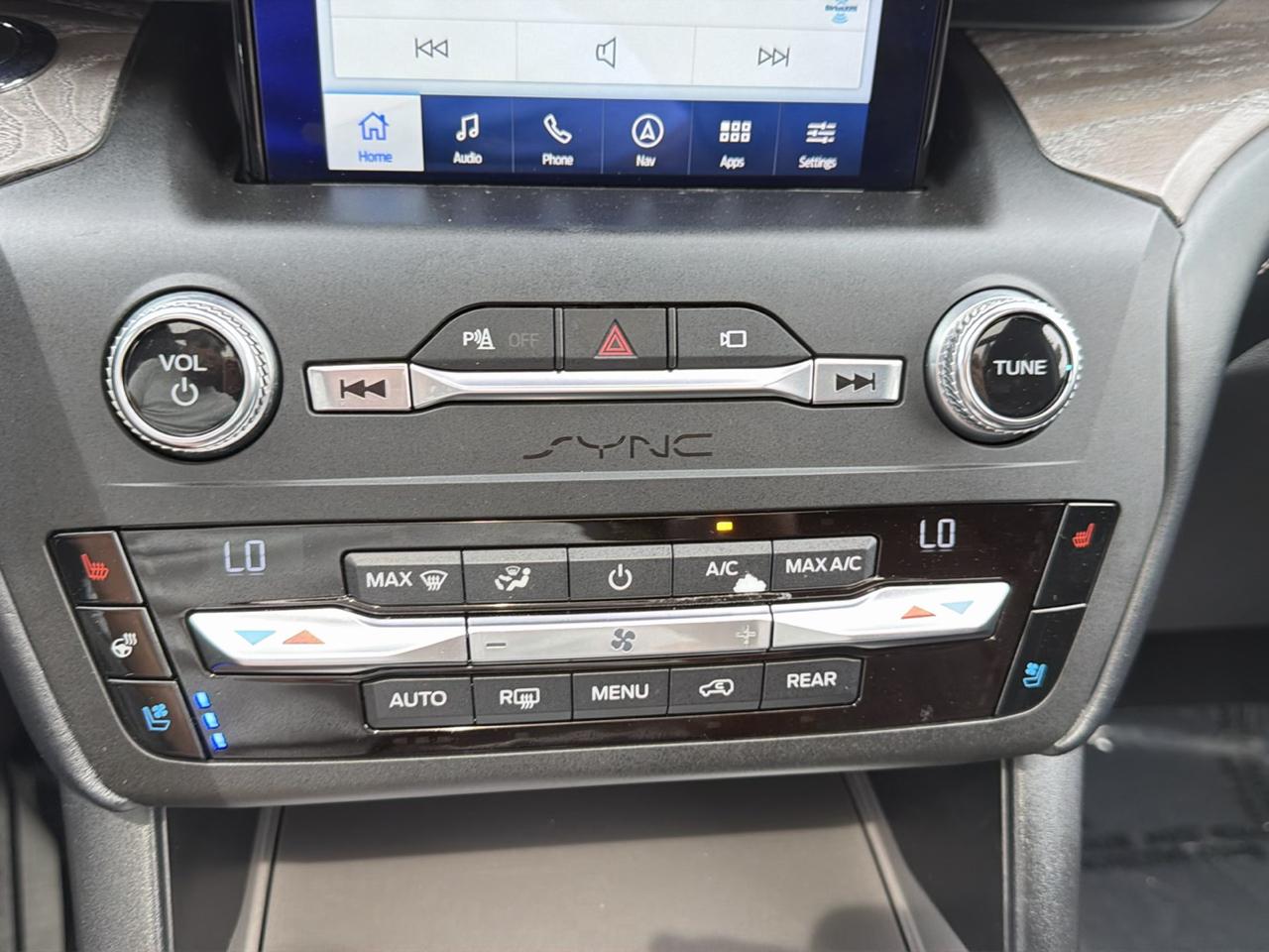 Ford Explorer Platinum 4WD 2020