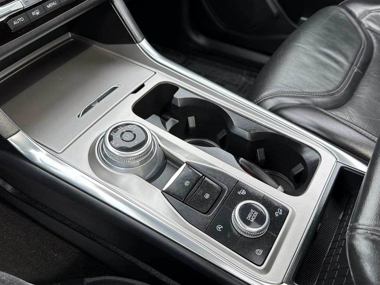 Ford Explorer Platinum 4WD 2020