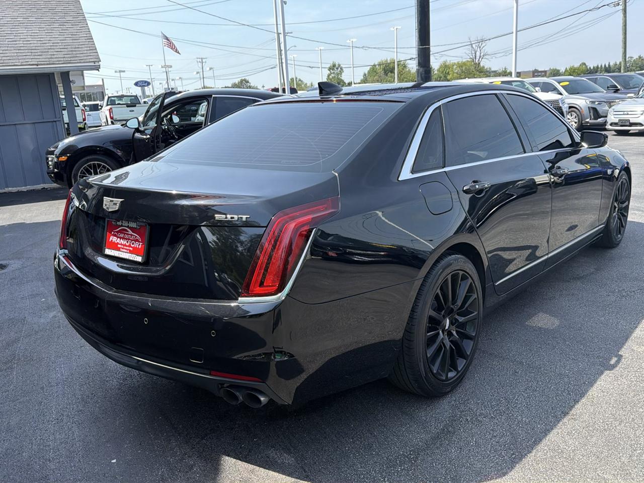 Cadillac CT6 4dr Sdn 2.0L Turbo RWD 2018