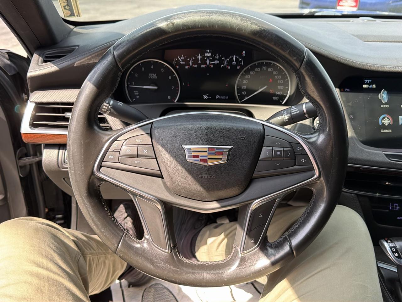 Cadillac CT6 4dr Sdn 2.0L Turbo RWD 2018