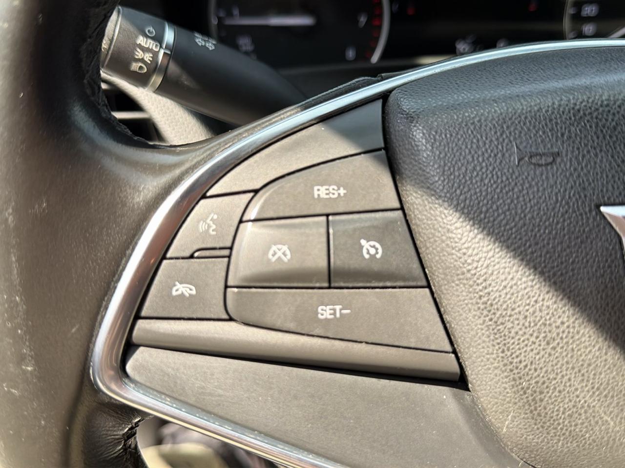 Cadillac CT6 4dr Sdn 2.0L Turbo RWD 2018