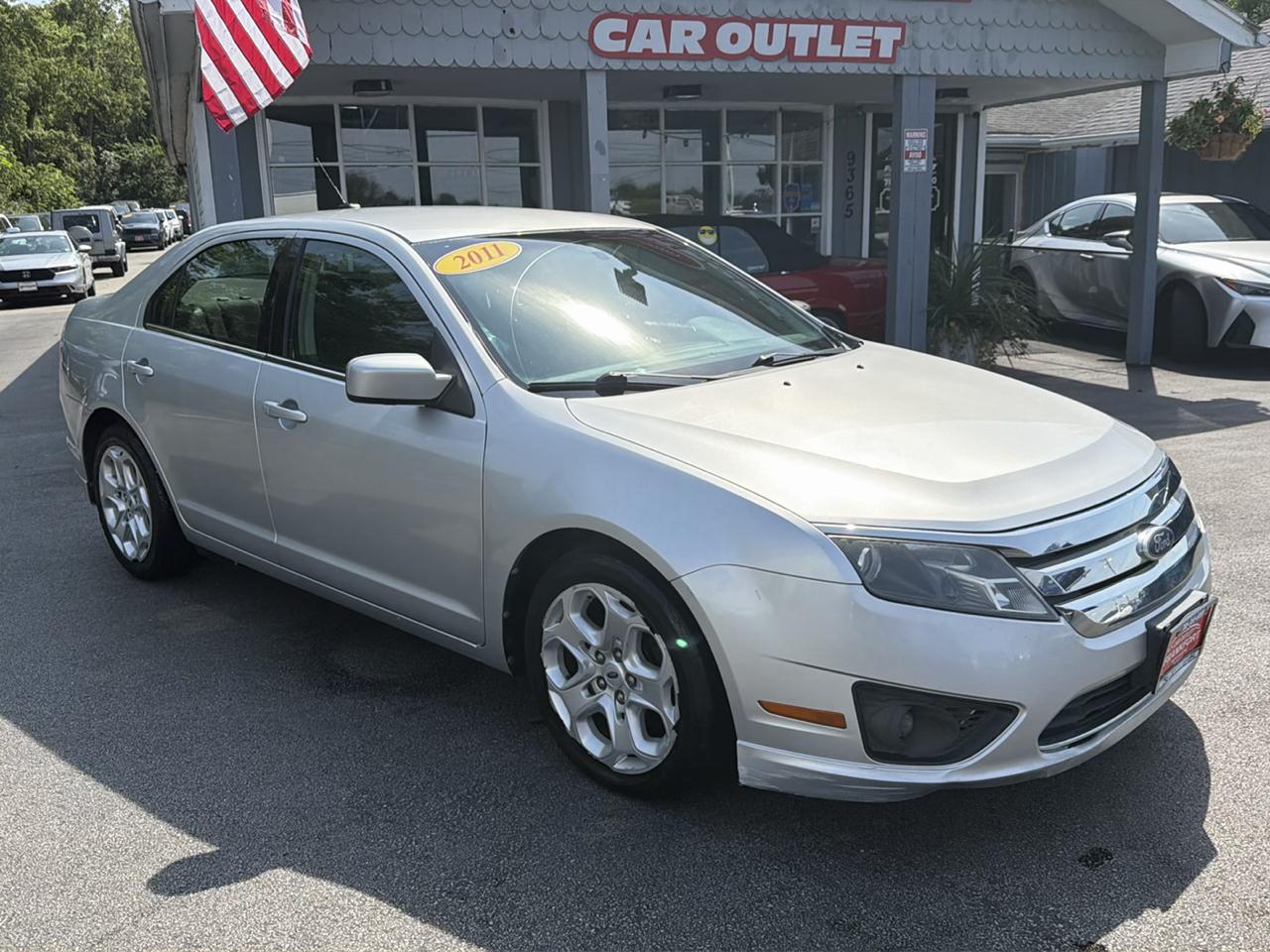 Ford Fusion 4dr Sdn SE FWD 2011
