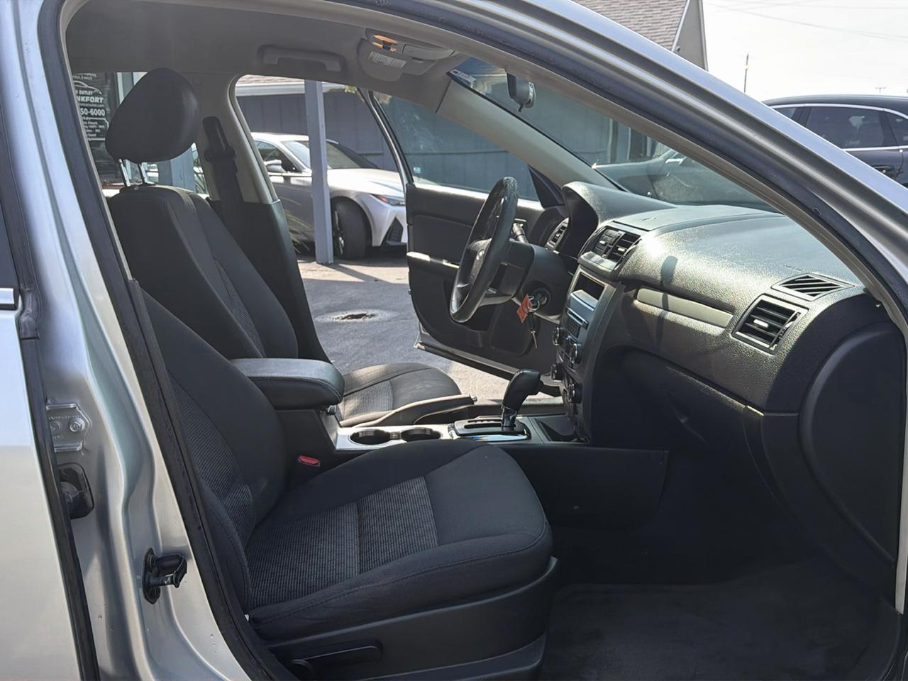Ford Fusion 4dr Sdn SE FWD 2011