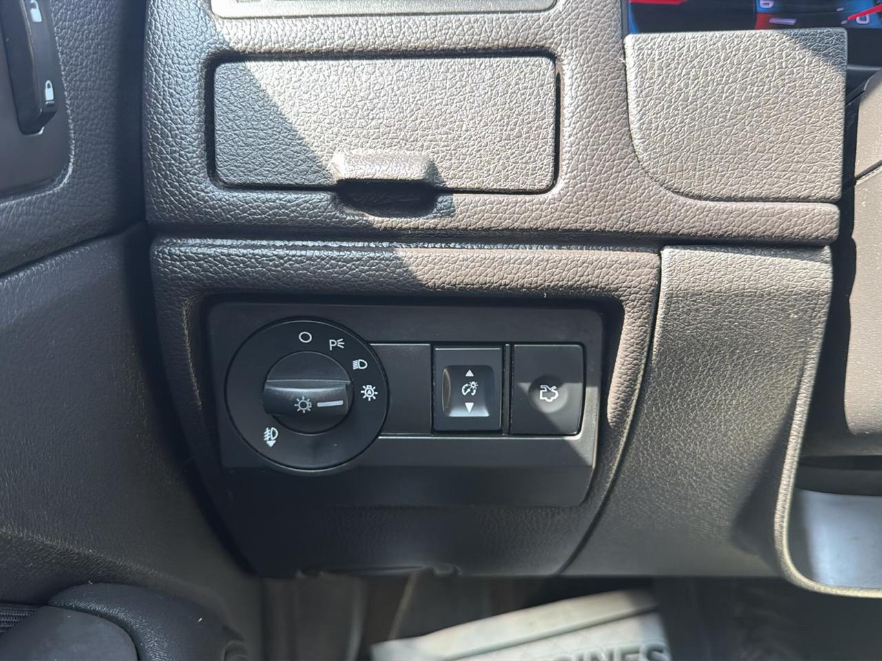 Ford Fusion 4dr Sdn SE FWD 2011