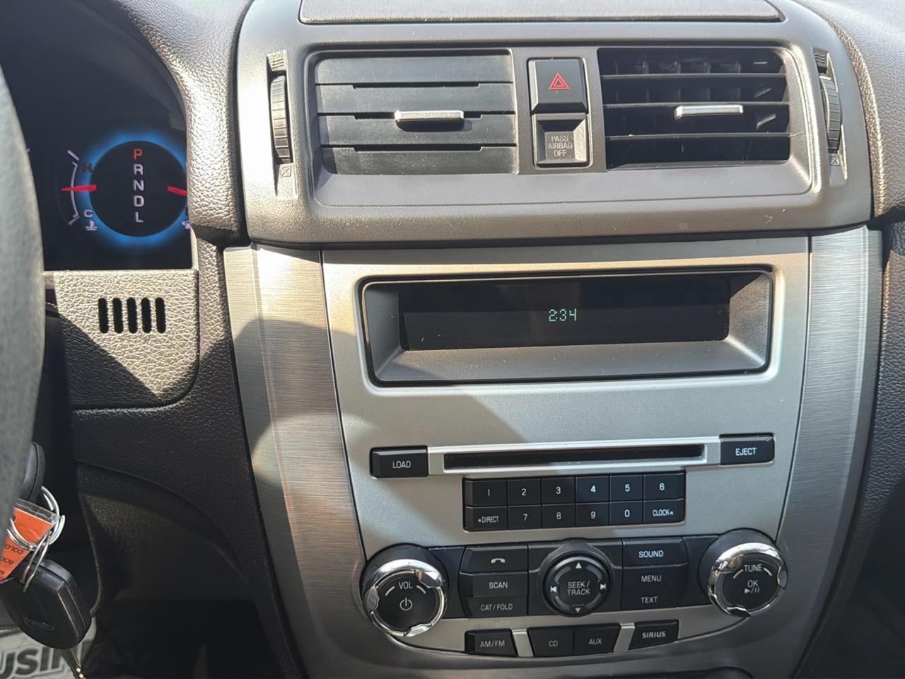 Ford Fusion 4dr Sdn SE FWD 2011
