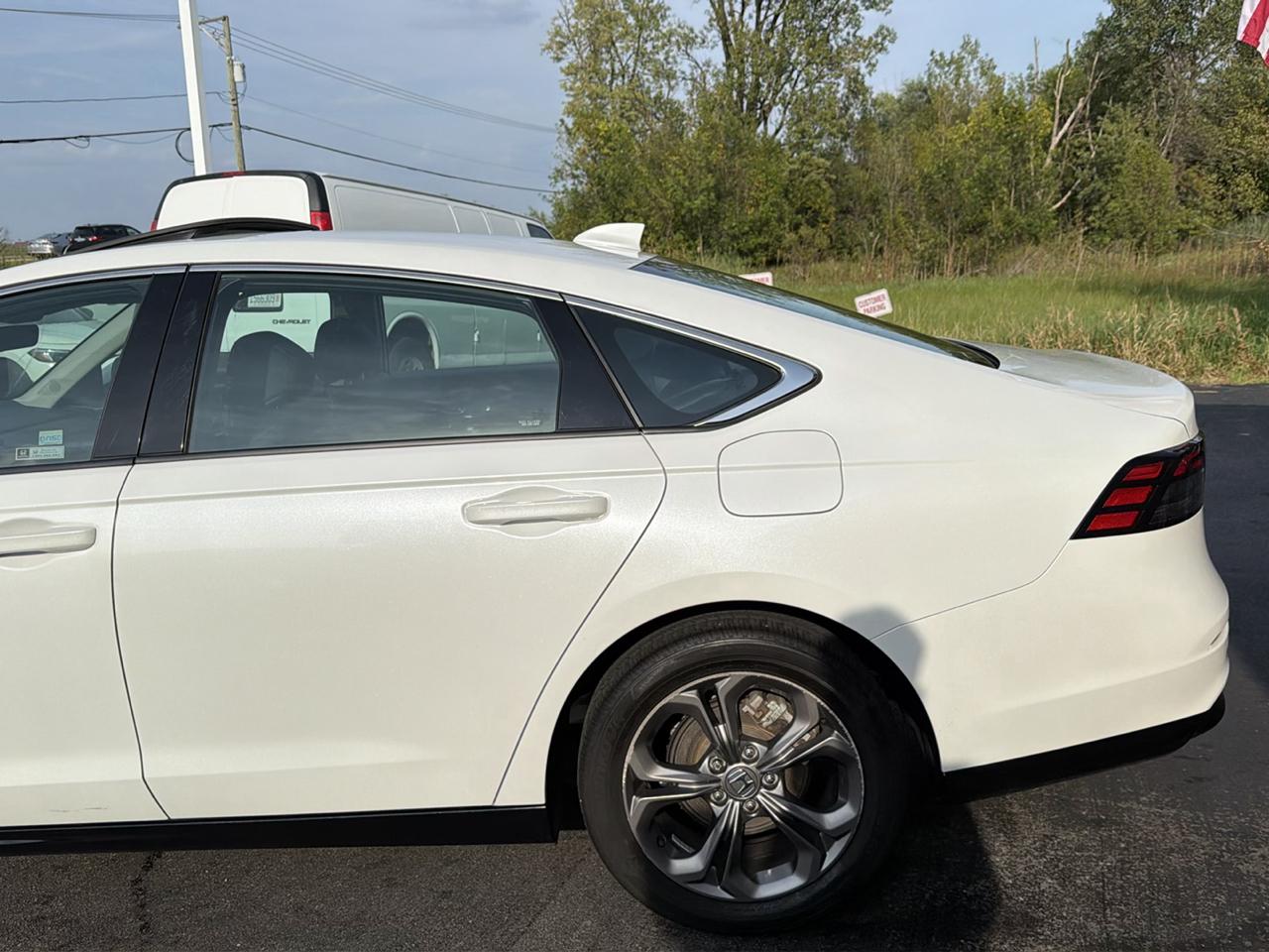 Honda Accord Hybrid EX-L Sedan 2023