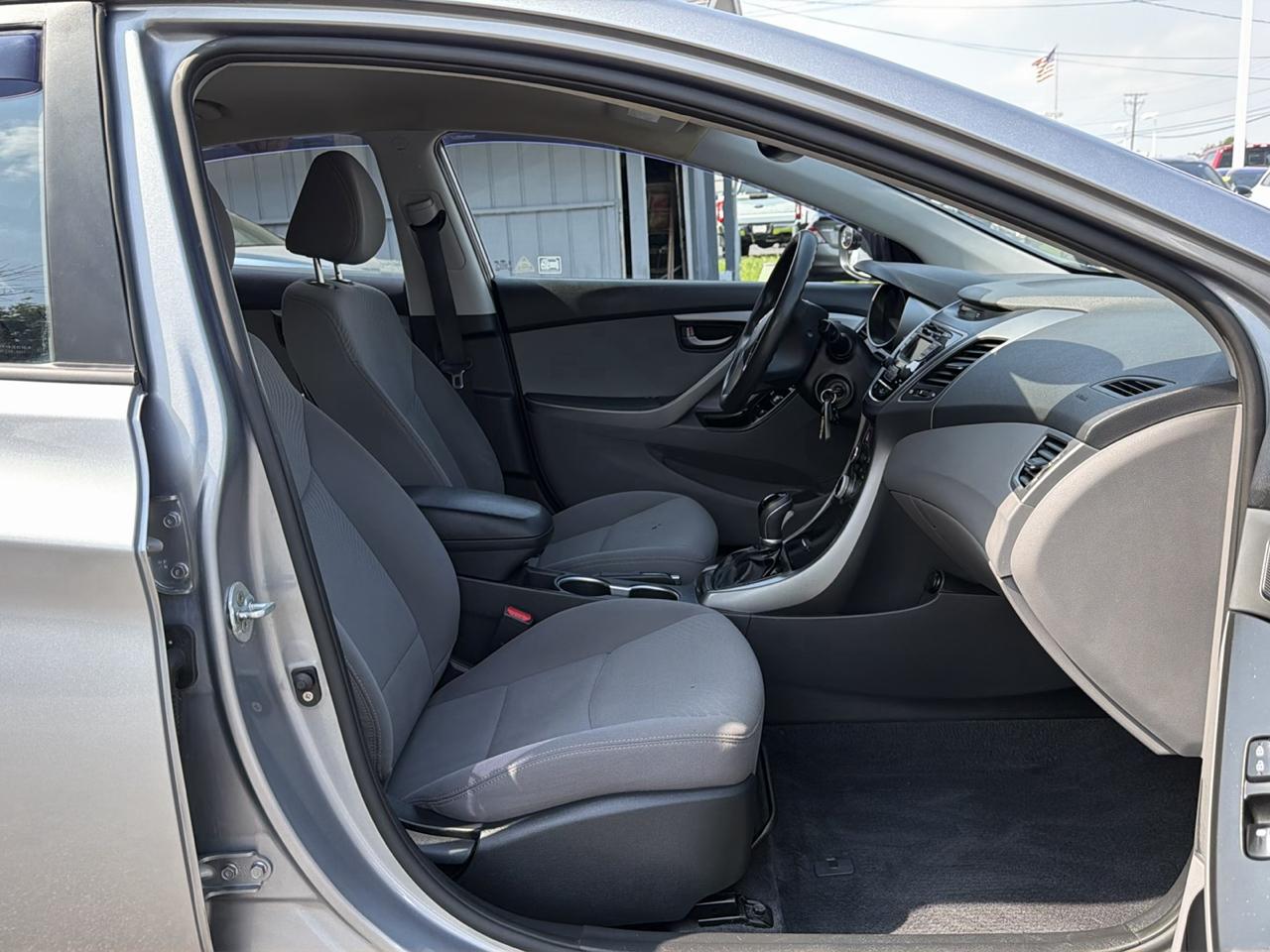 Hyundai Elantra 4dr Sdn Auto SE (Ulsan Plant) 2016