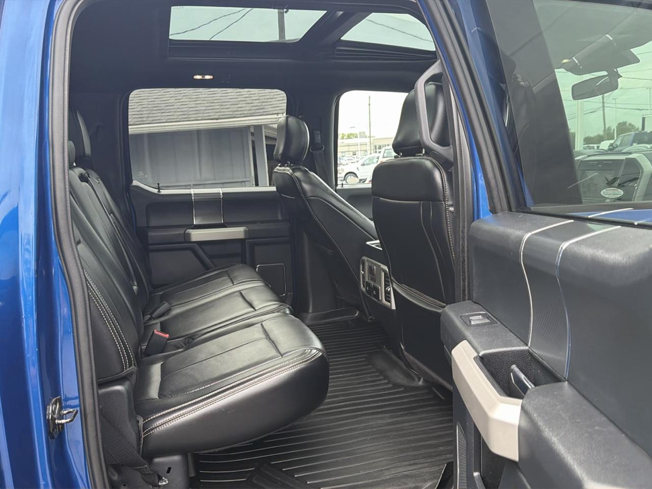 Ford F-150 Lariat 4WD SuperCrew 5.5' Box 2018
