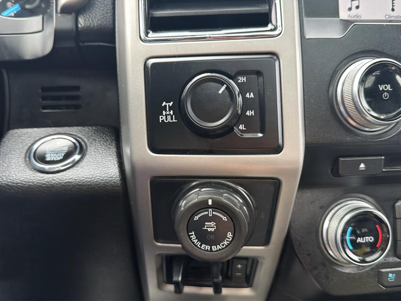 Ford F-150 Lariat 4WD SuperCrew 5.5' Box 2018