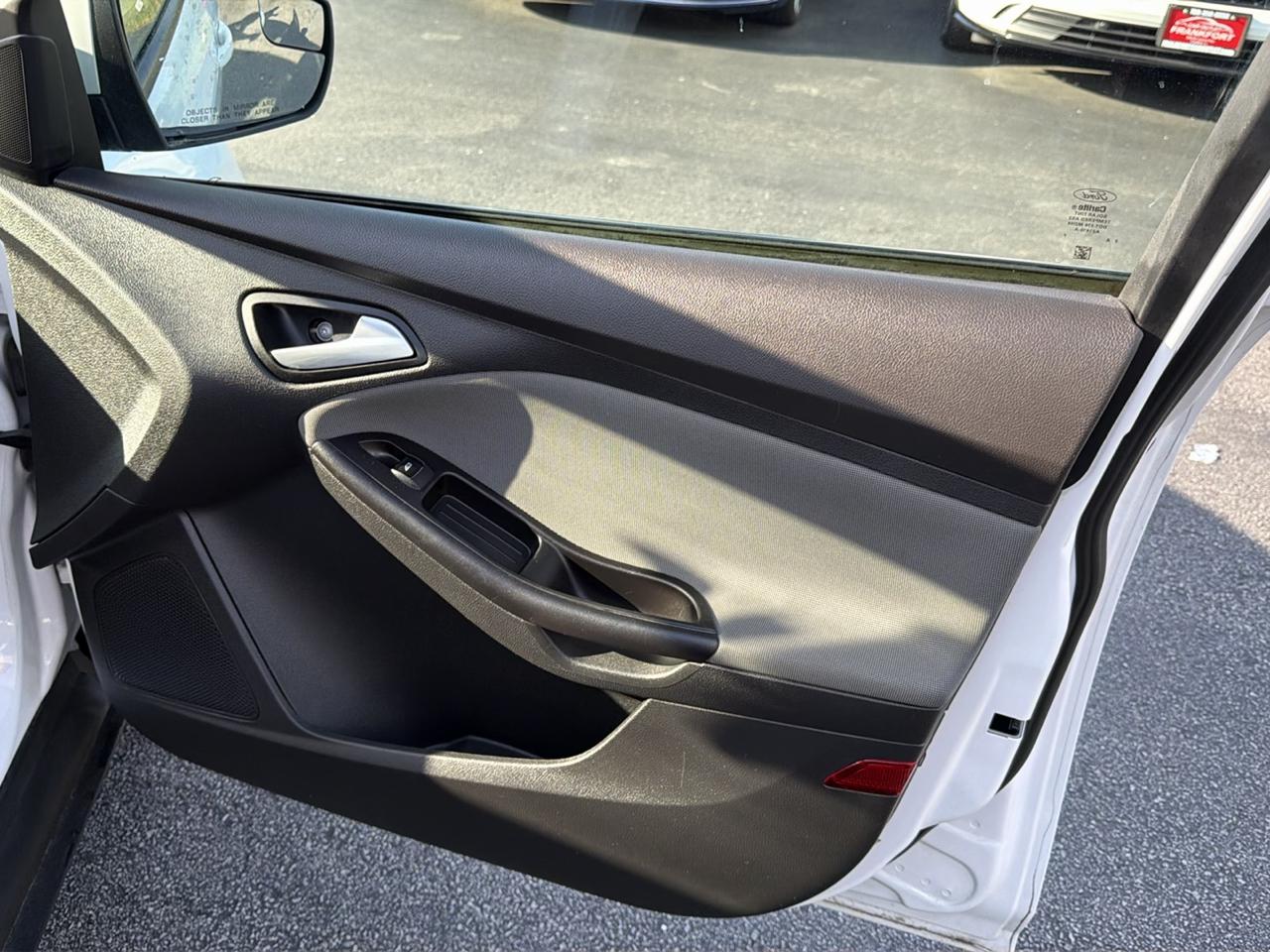 Ford Focus 5dr HB SE 2013