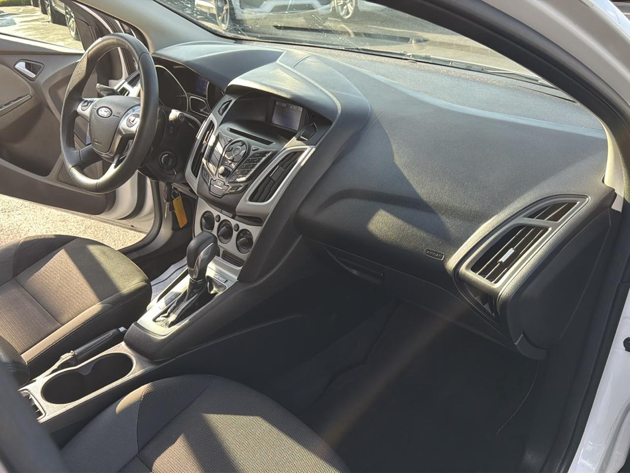 Ford Focus 5dr HB SE 2013