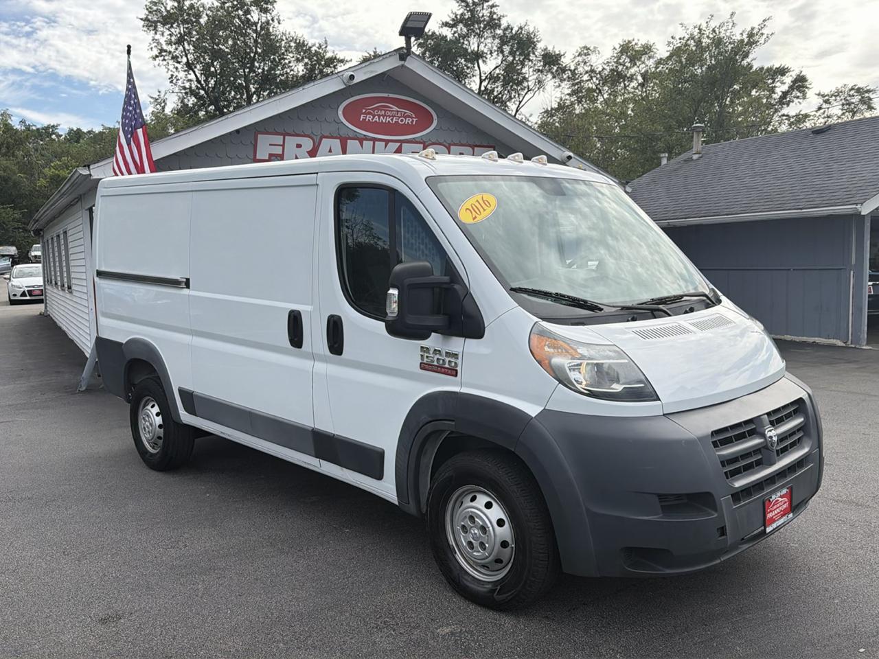 RAM ProMaster Cargo Van 1500 Low Roof 136" WB 2016