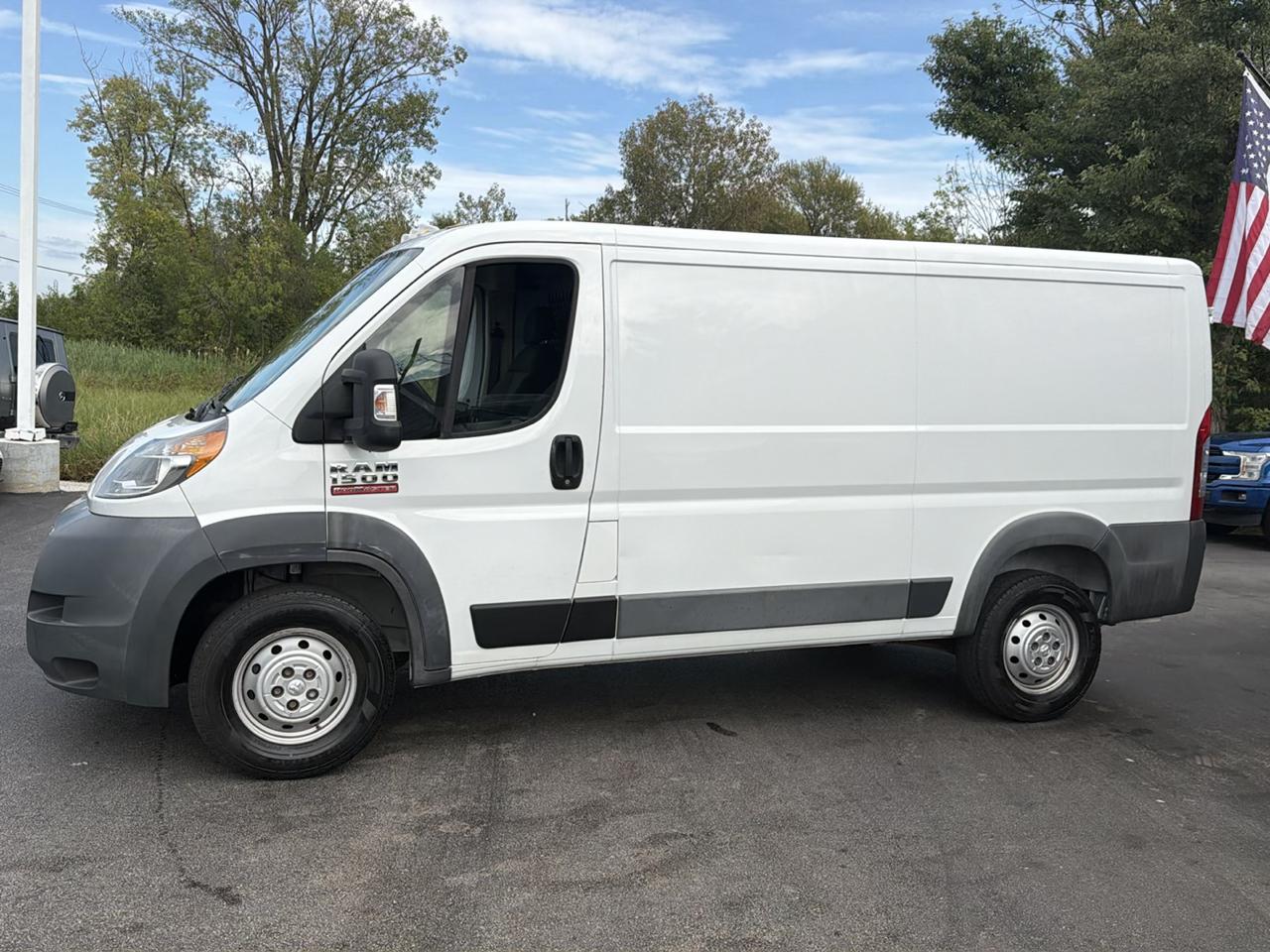 RAM ProMaster Cargo Van 1500 Low Roof 136" WB 2016
