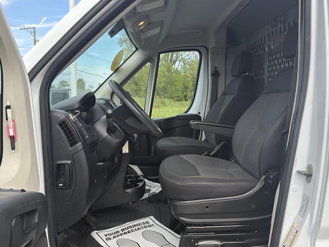 RAM ProMaster Cargo Van 1500 Low Roof 136" WB 2016