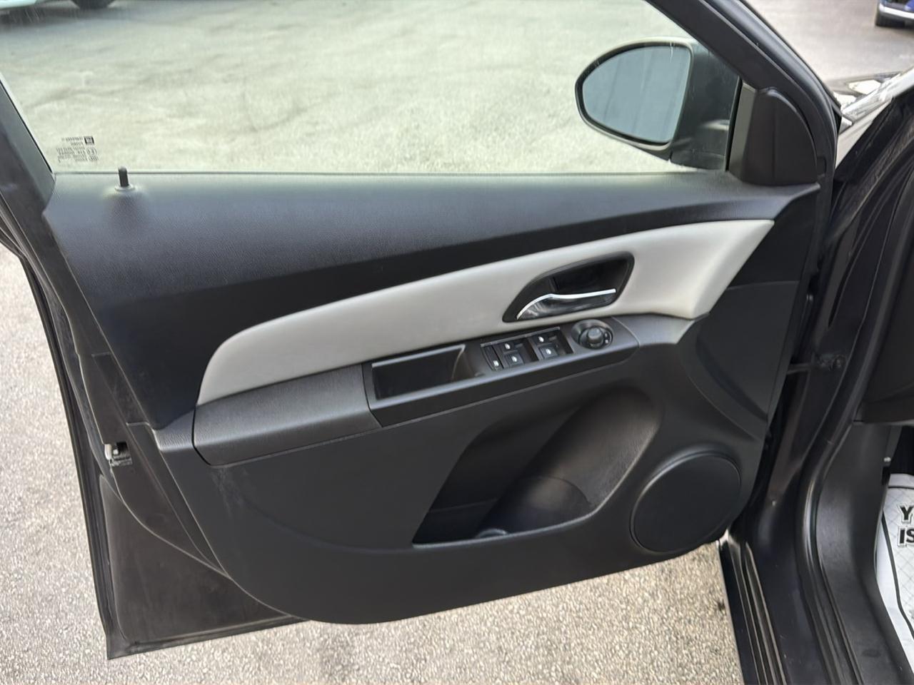 Chevrolet Cruze 4dr Sdn Auto LS 2014
