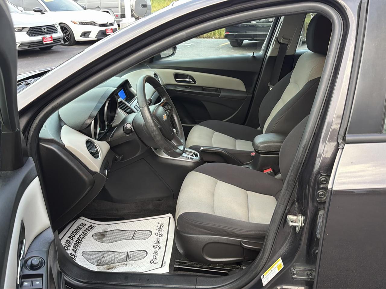 Chevrolet Cruze 4dr Sdn Auto LS 2014