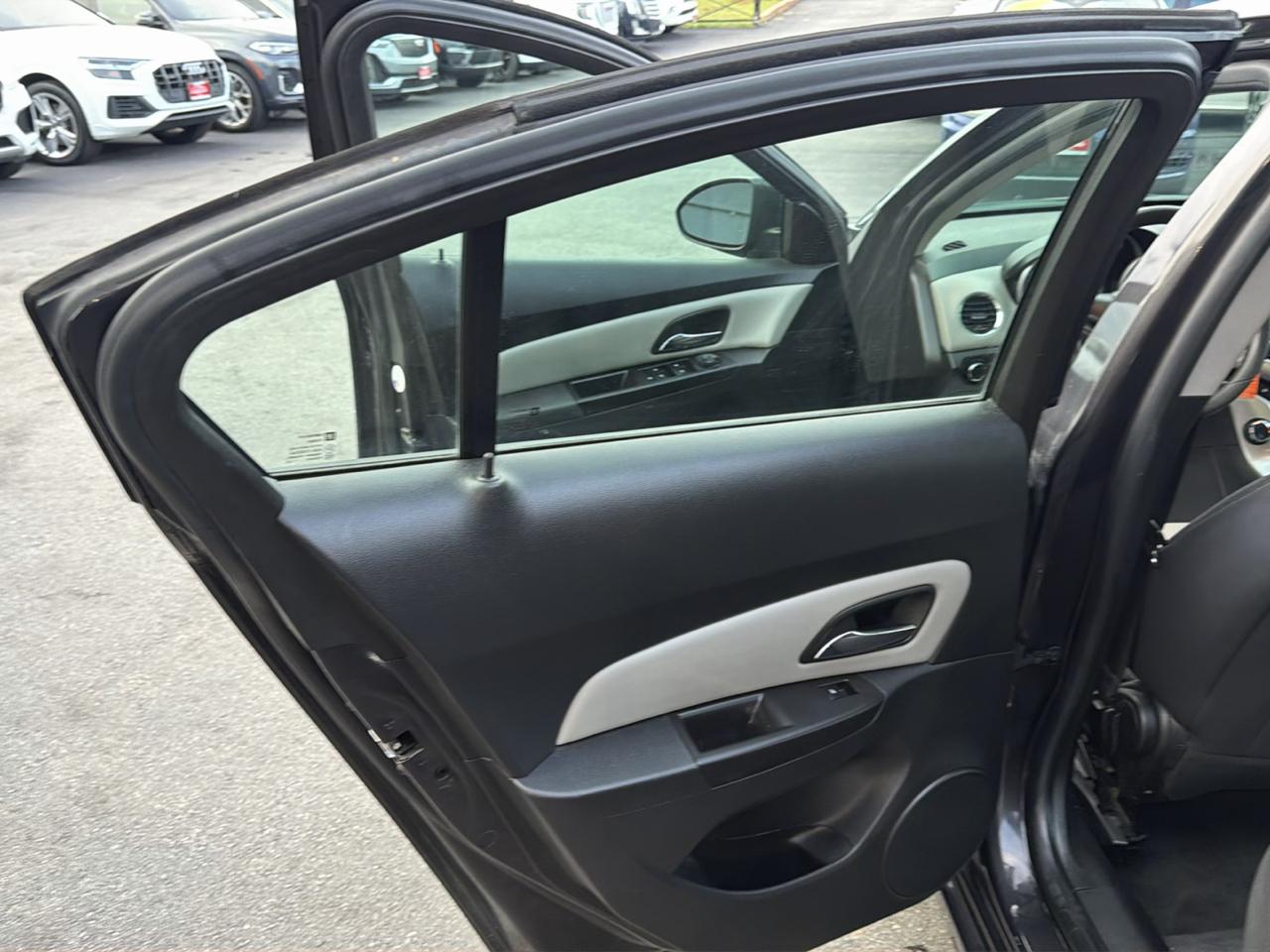 Chevrolet Cruze 4dr Sdn Auto LS 2014