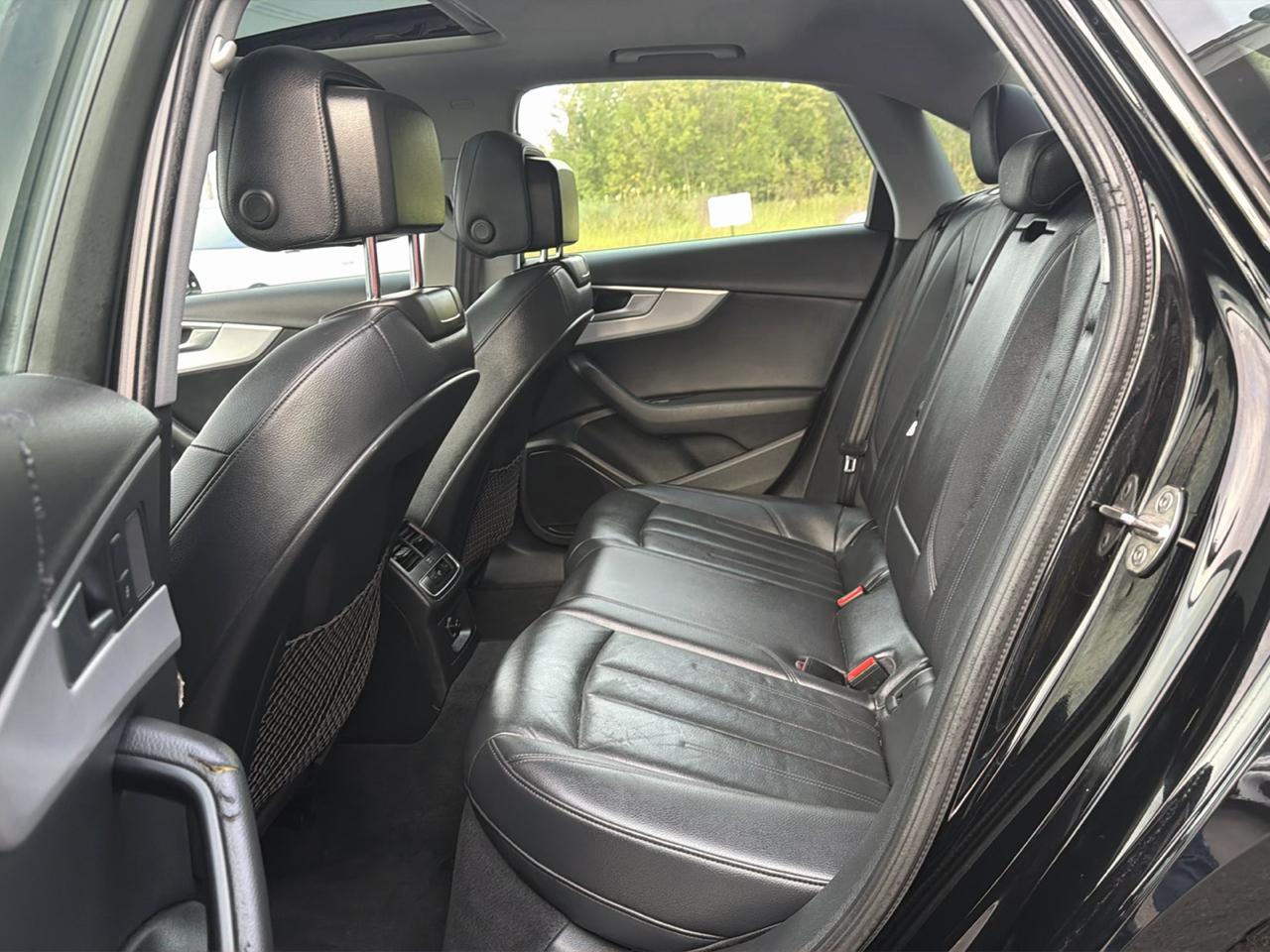 Audi A4 2.0 TFSI Auto Premium quattro AWD 2017
