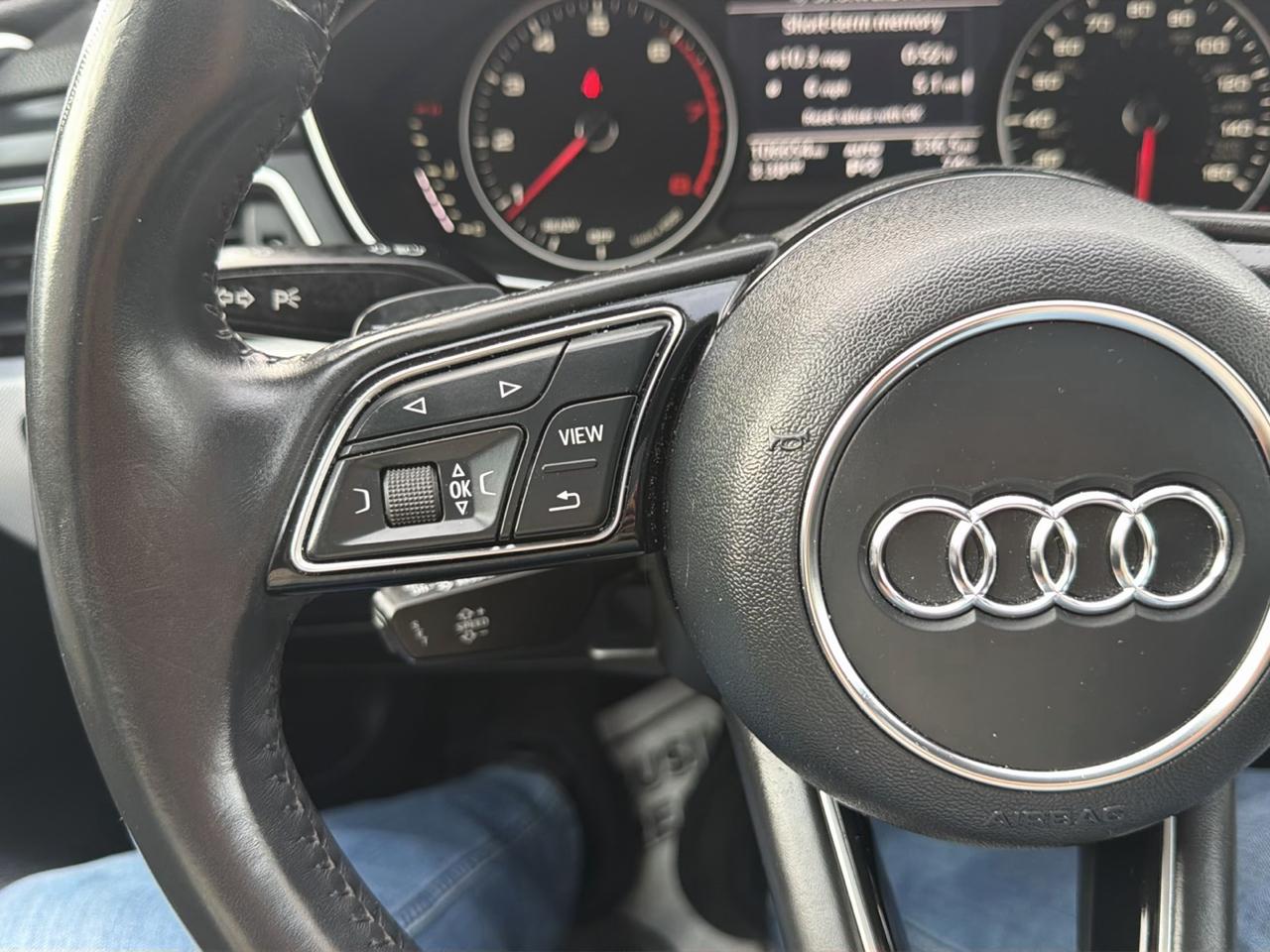Audi A4 2.0 TFSI Auto Premium quattro AWD 2017
