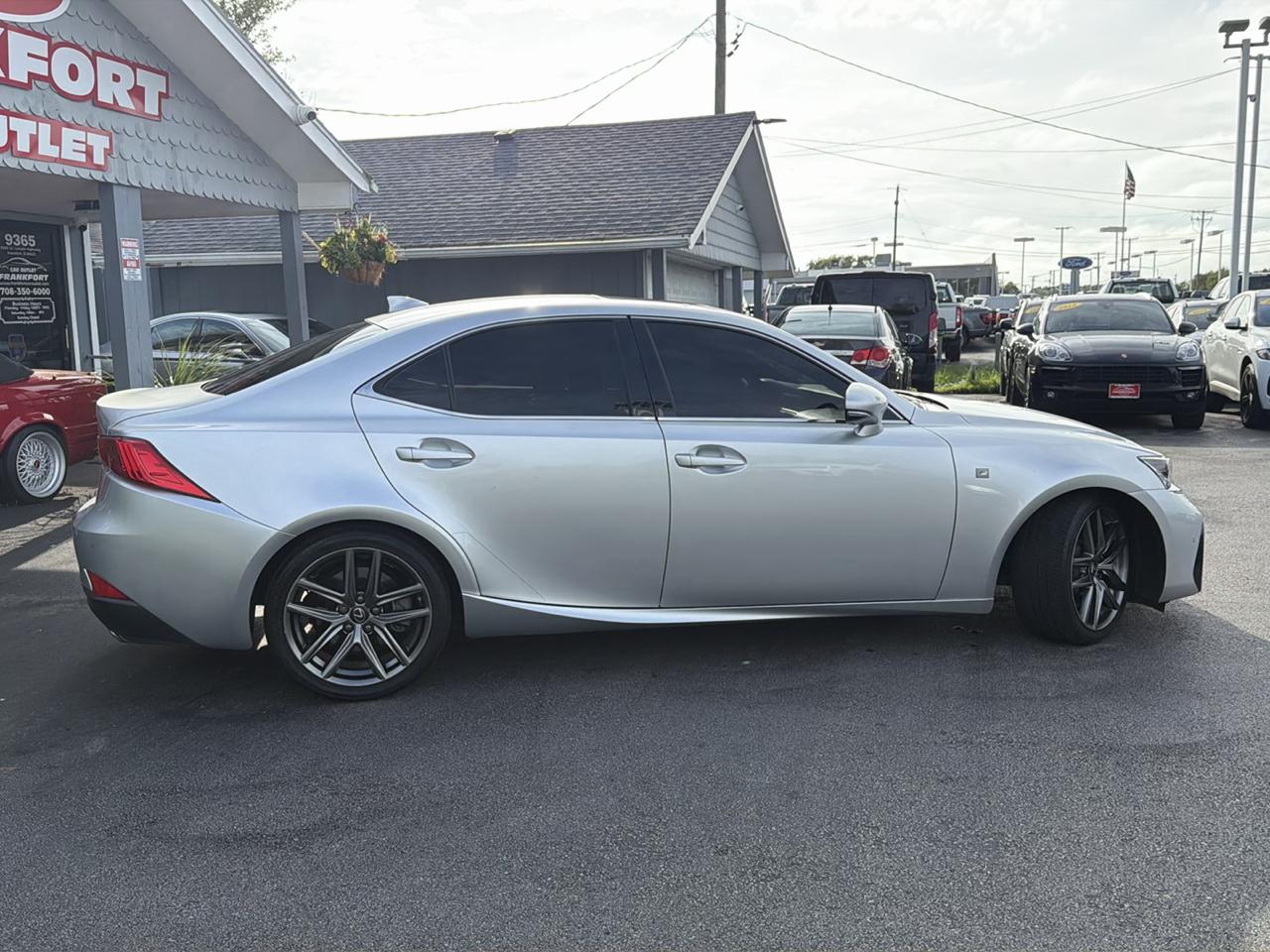Lexus IS IS 300 RWD 2019