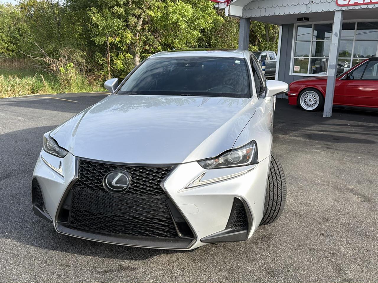 Lexus IS IS 300 RWD 2019