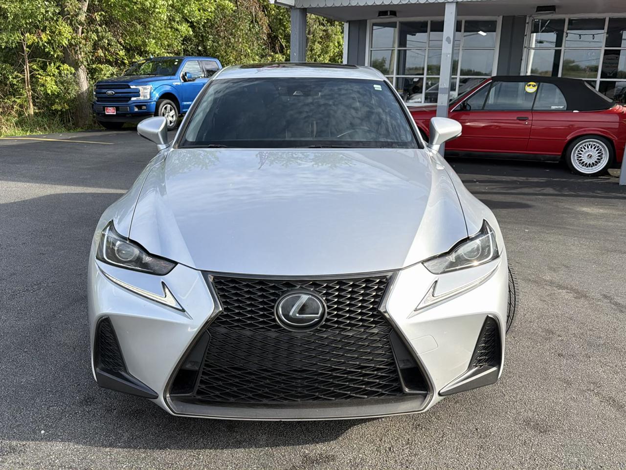 Lexus IS IS 300 RWD 2019